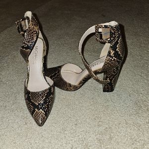 *Never worn* Women's shoe